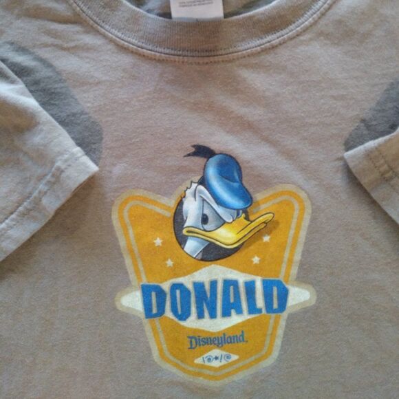 Vintage Disneyland Donald Duck T-Shirt - Picture 1 of 8